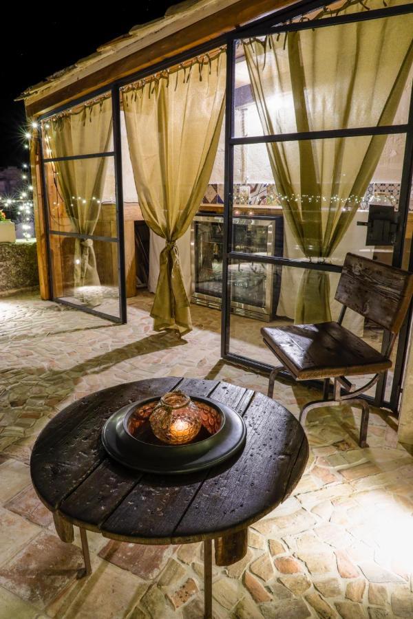 L'Artiere Dimore Nei Sassi Matera Bagian luar foto